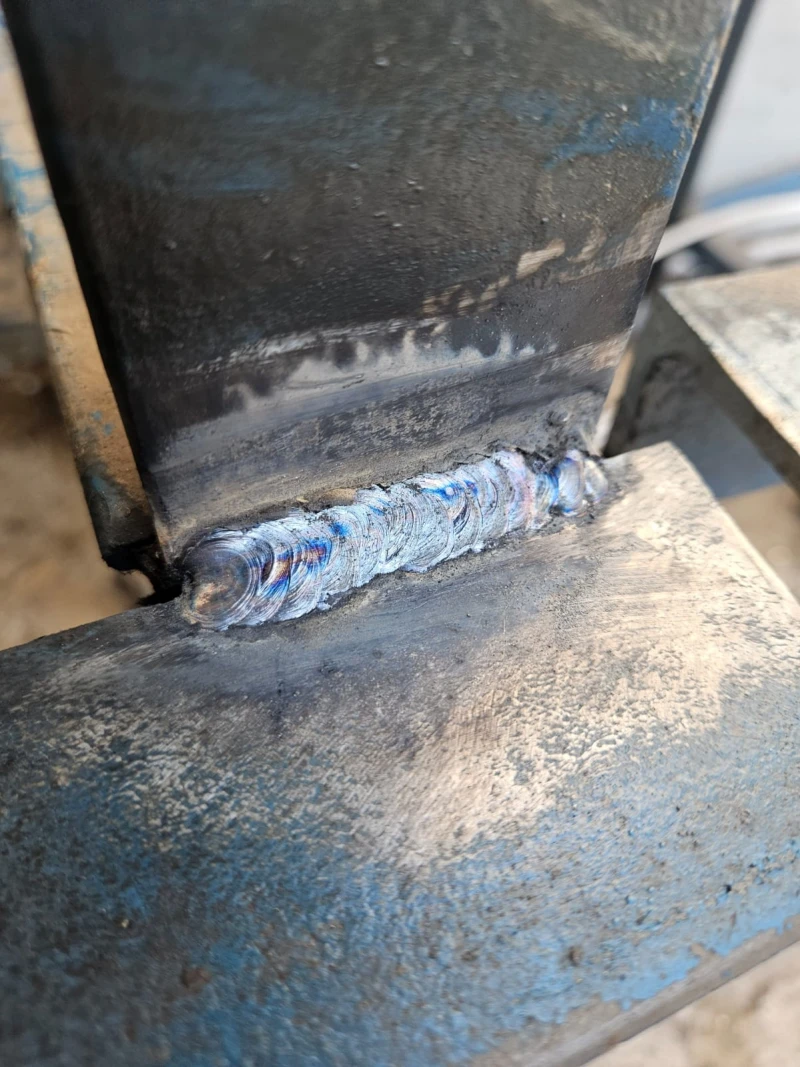 Serviço de solda elétrica