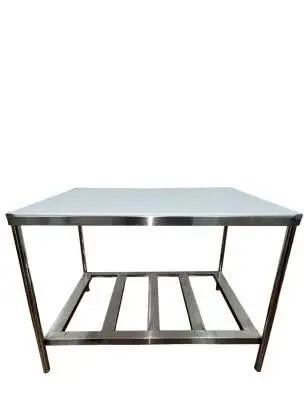 Mesa em inox
